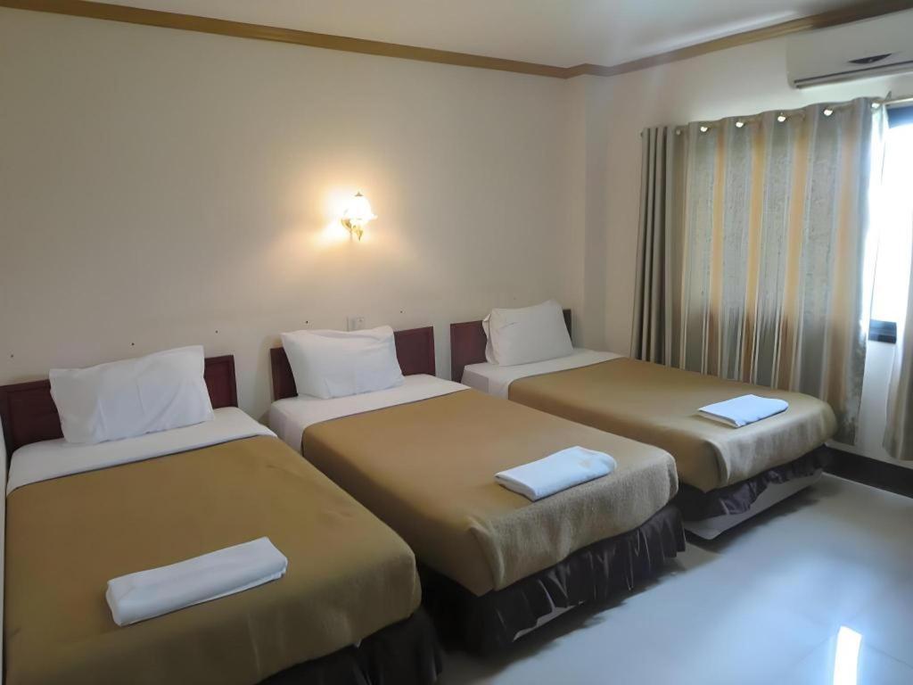 Chaleunehoung Hotel Wientian Zewnętrze zdjęcie