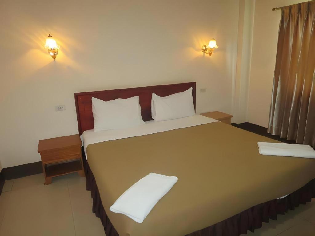 Chaleunehoung Hotel Wientian Zewnętrze zdjęcie