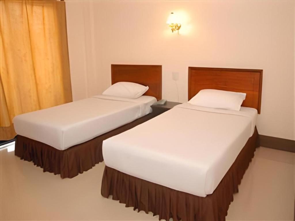 Chaleunehoung Hotel Wientian Zewnętrze zdjęcie