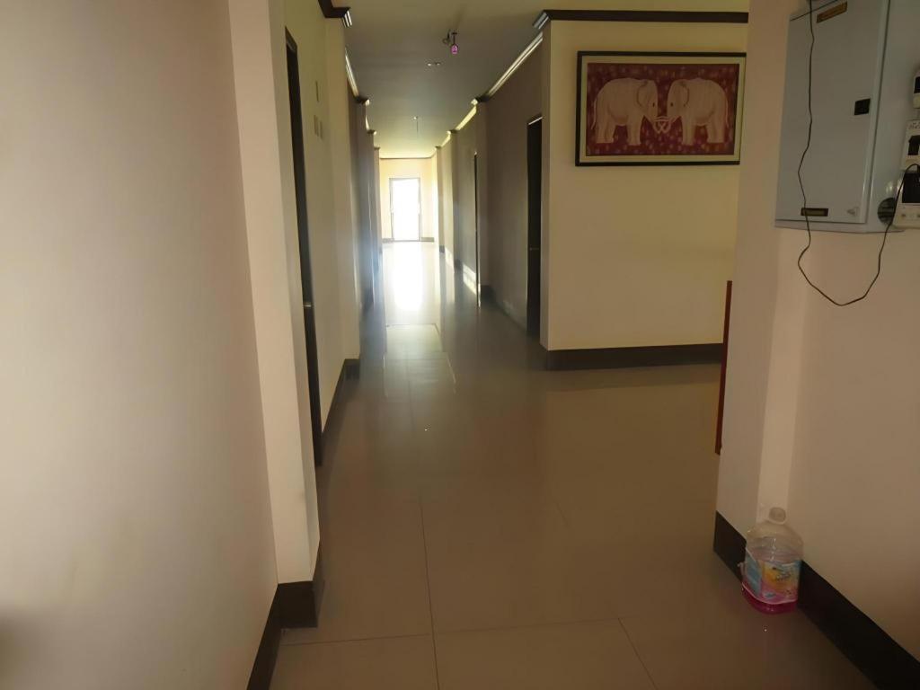 Chaleunehoung Hotel Wientian Zewnętrze zdjęcie