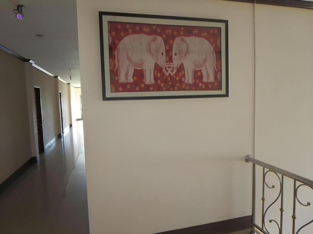 Chaleunehoung Hotel Wientian Zewnętrze zdjęcie