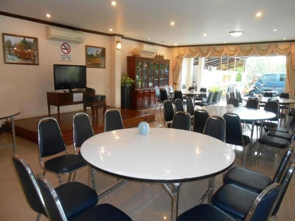 Chaleunehoung Hotel Wientian Zewnętrze zdjęcie