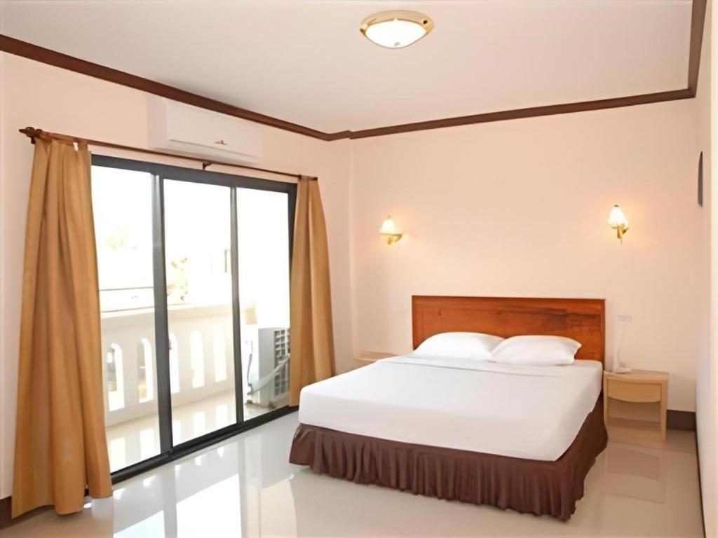 Chaleunehoung Hotel Wientian Zewnętrze zdjęcie